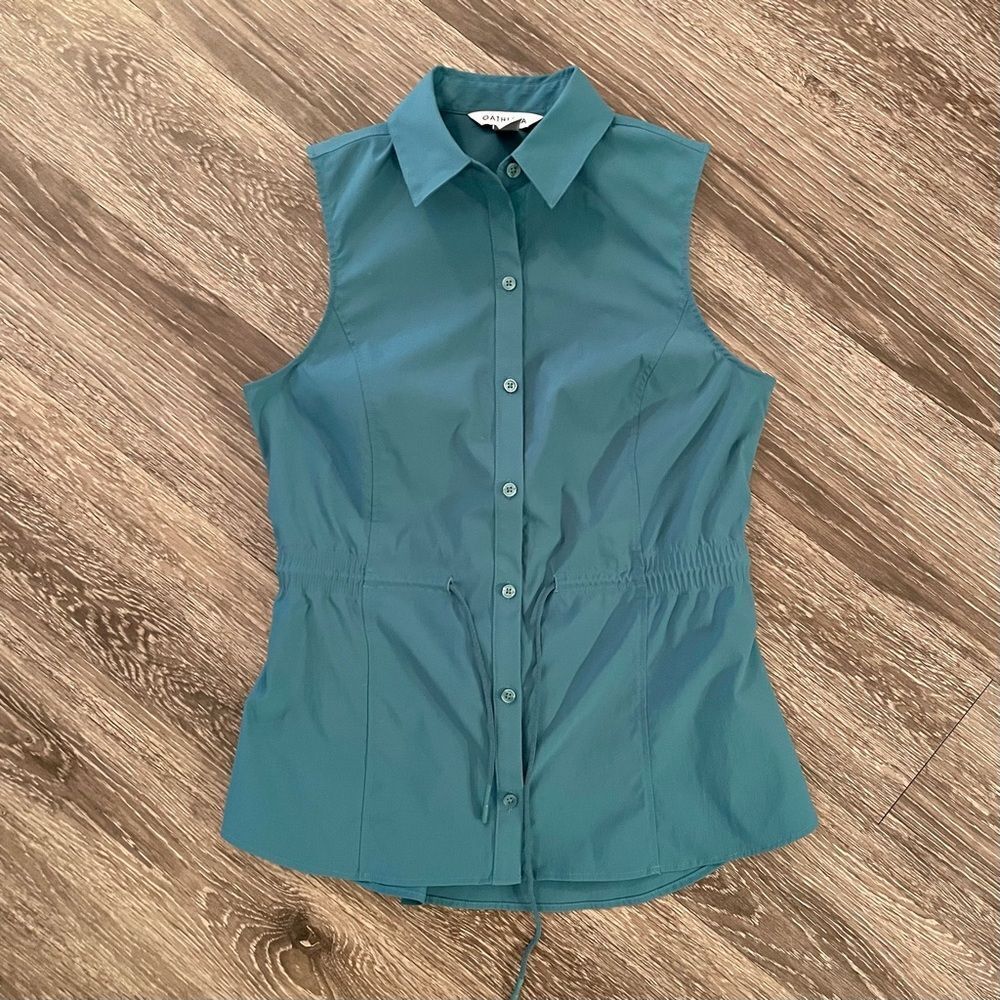 Athleta Levitate Poplin Tank